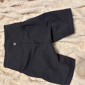 lululemon biker shorts size 2